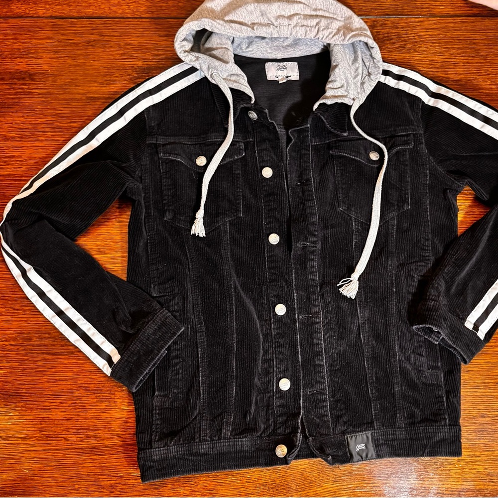 Stylish ladies Jacket with Hood